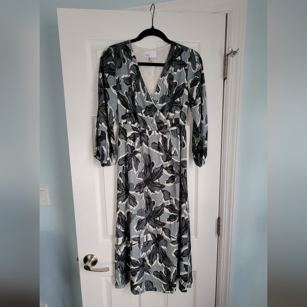 Nordstrom Rack Floral Wrap Dress XXS